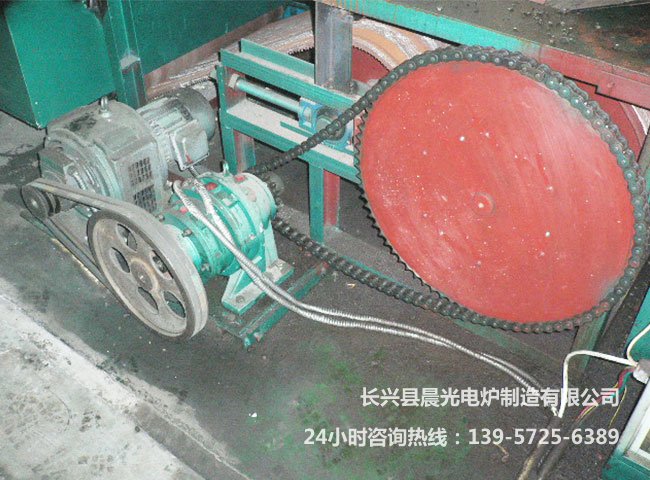 網(wǎng)帶爐生產(chǎn)線3.jpg